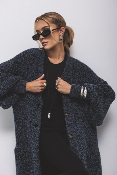 Sweter Nest niebieski 