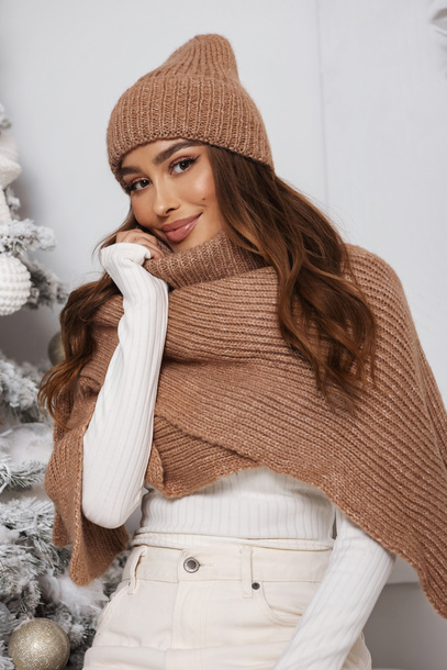 Czapka Nomi karmelowa