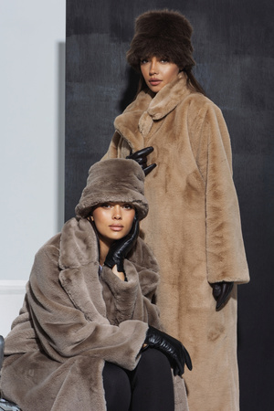 Czapka Florry ciemny beż