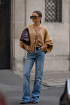 Sweter Odessa Camel